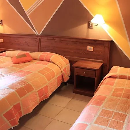 Ξενοδοχείο Seggiovia 3*