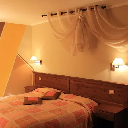 Seggiovia 3* Pontechianale