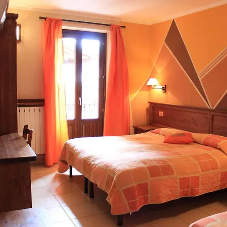 Seggiovia Hotel Pontechianale